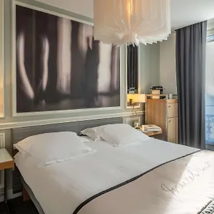 Litteraire Le Swann, Bw Premier Collection Hotell