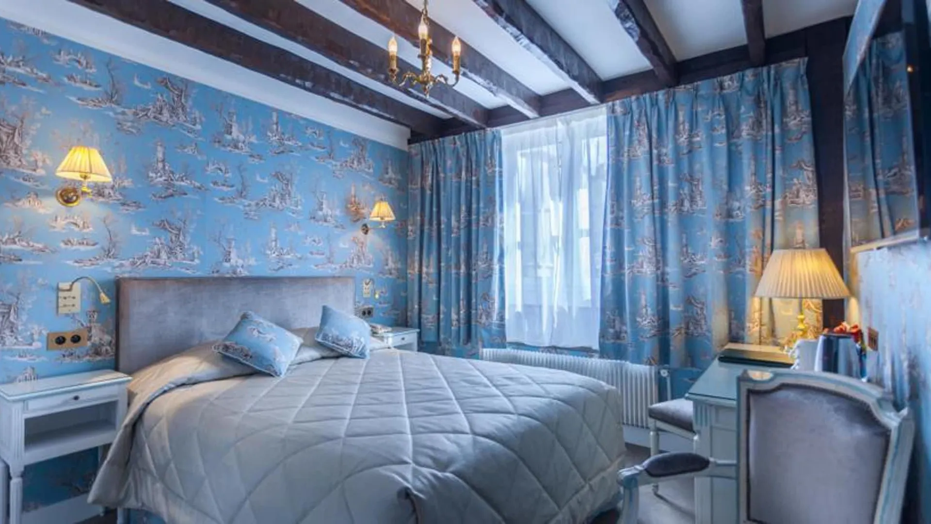 Grand Hôtel de L'Univers Saint-Germain Paris Hotel